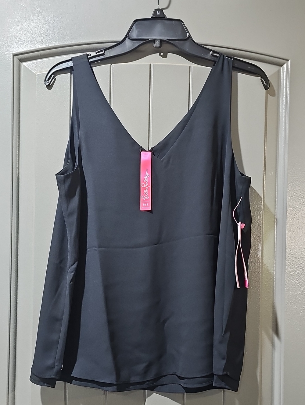 Lilly Pulitzer Black V-Neck Sleeveless Camisole (E)